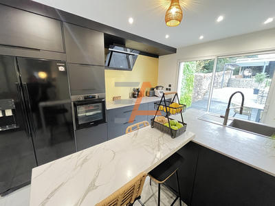 Maison - 130 m² - 4 pièces