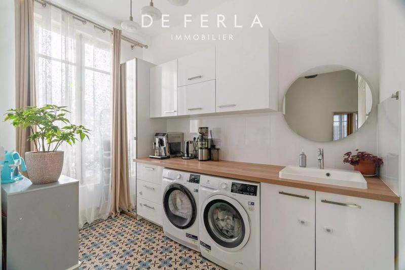 Château - 360 m² - 10 pièces