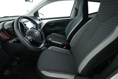 Toyota Aygo 1.0 Vvt-i X-Play 5p 72 ch