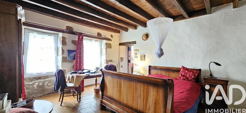 Maison - 197 m² - 8 pièces