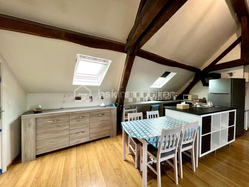 Appartement - 65 m² - 3 pièces