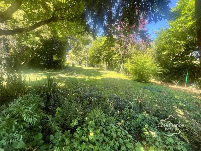 Maison de village - 216 m² - 7 pièces