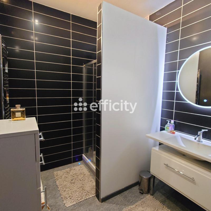 Appartement - 156 m² - 5 pièces