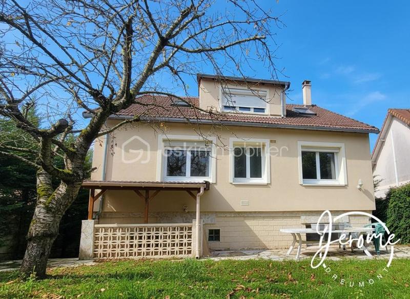 Maison - 148 m² - 7 pièces