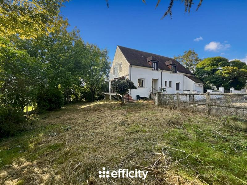 Maison - 215 m² - 8 pièces