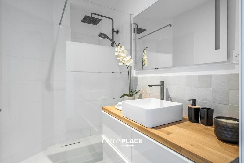 Maison - 186 m² - 7 pièces