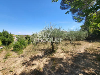 Terrain - 621 m²