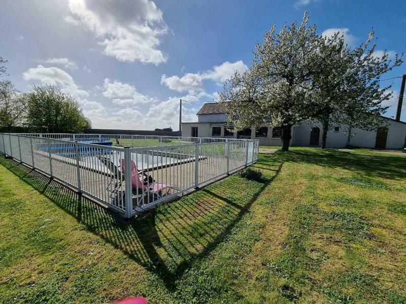 Maison traditionnelle - 196 m² - 8 pièces