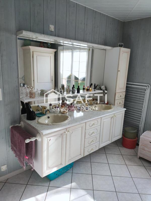 Maison - 102 m² - 5 pièces