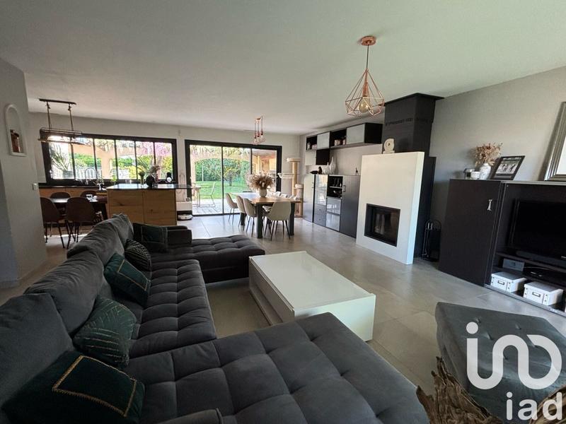 Maison - 153 m² - 6 pièces