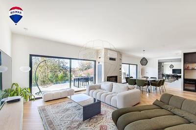 Villa - 183 m² - 6 pièces