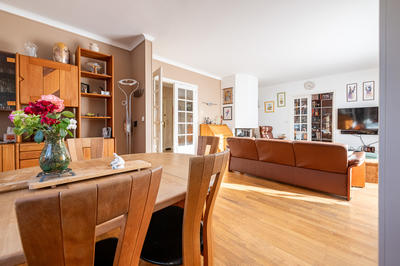 Maison - 145 m² - 8 pièces