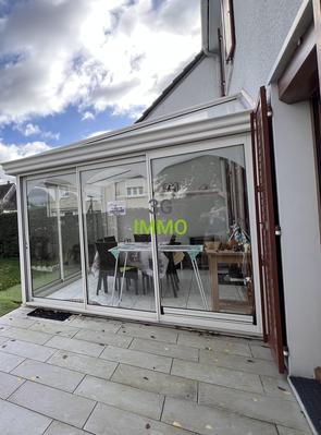 Maison jumelée - 90 m² - 5 pièces