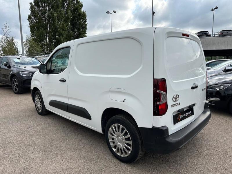 Toyota Proace City Fourgon 1.5 Medium 130 d-4d Dynamic Auto Prix Ttc