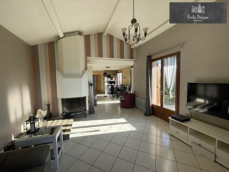 Maison - 110 m² - 4 pièces