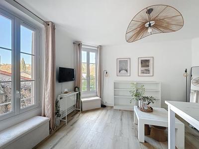 Studio - 21 m² - 1 pièce