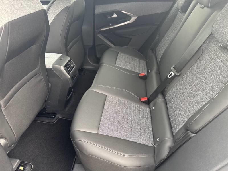 Peugeot 3008 Hybrid 145 e-Dcs6 Allure