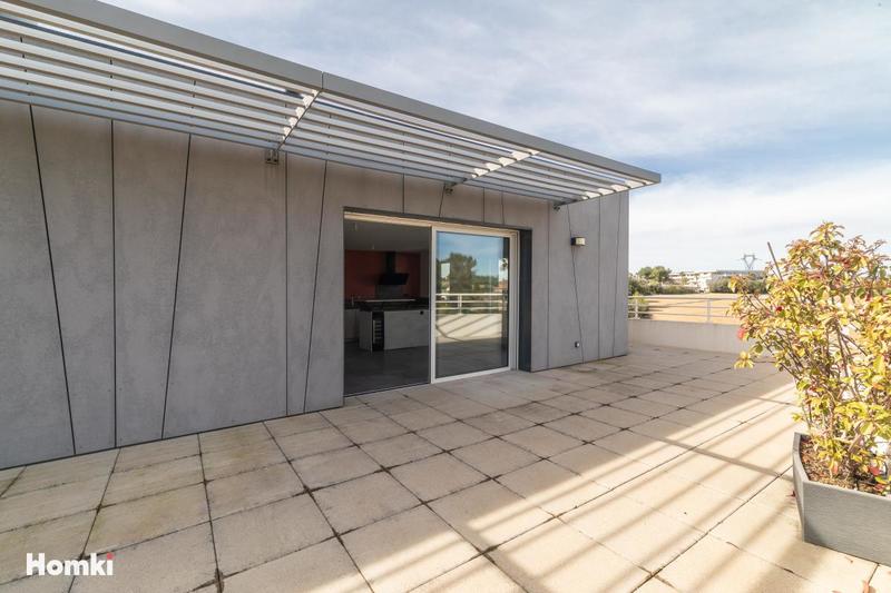 Appartement - 105 m² - 4 pièces