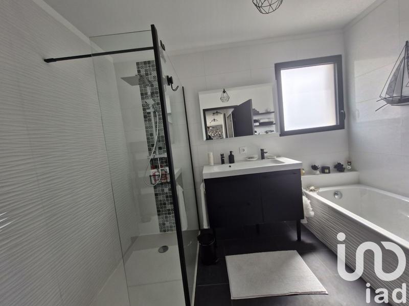 Maison - 127 m² - 5 pièces