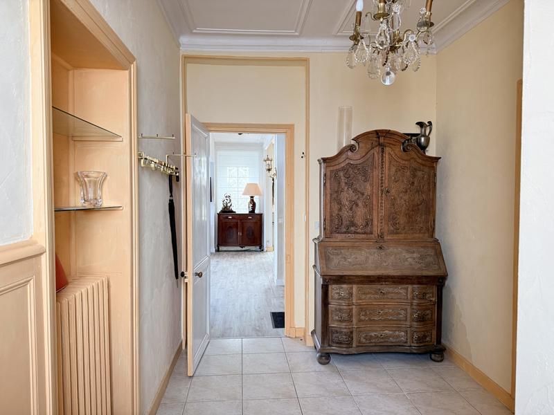 Maison - 289 m² - 7 pièces