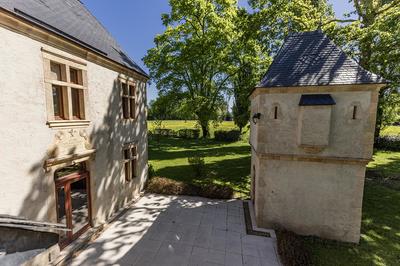 Propriété - 230 m² - 7 pièces