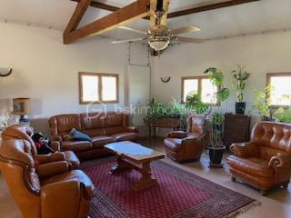 Corps de ferme - 258 m² - 8 pièces