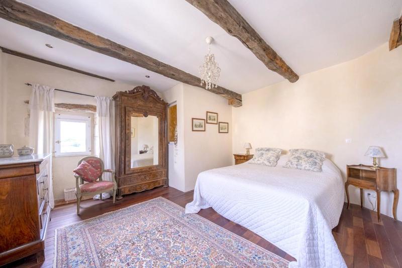 Maison - 144 m² - 6 pièces