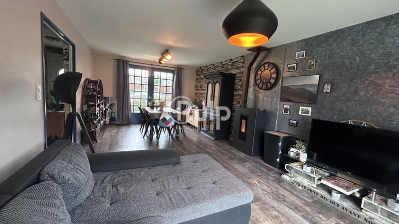 Maison - 102 m² - 6 pièces