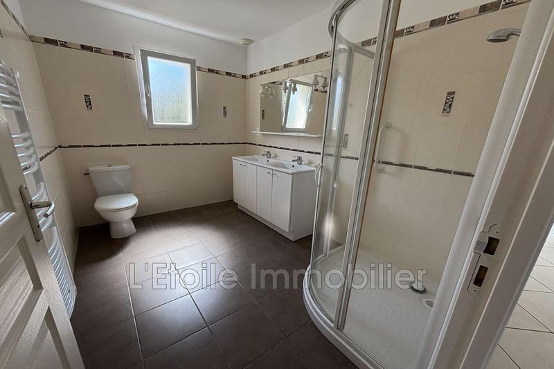 Maison - 102 m² - 4 pièces