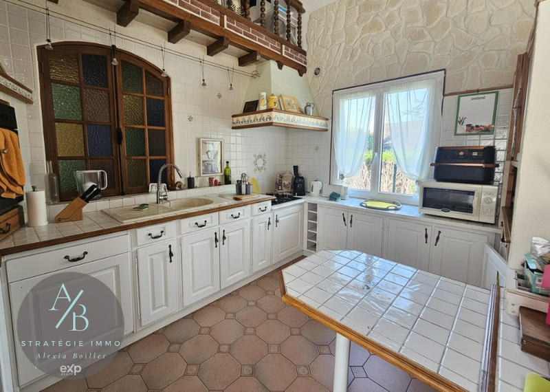 Maison - 180 m² - 6 pièces