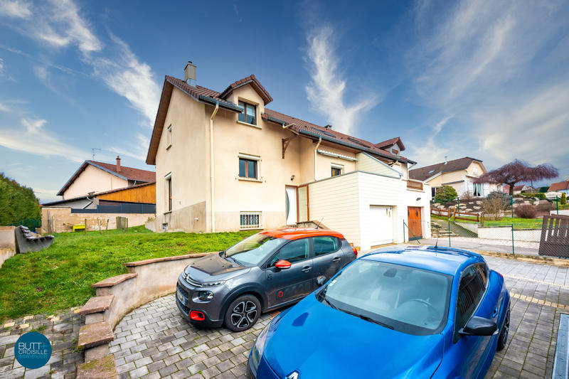 Maison - 135 m² - 6 pièces