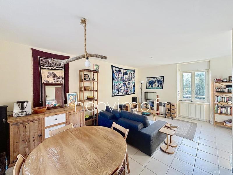 Duplex - 91 m² - 6 pièces