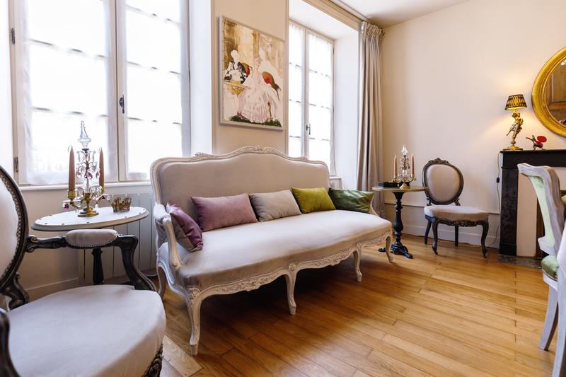 Maison - 295 m² - 10 pièces