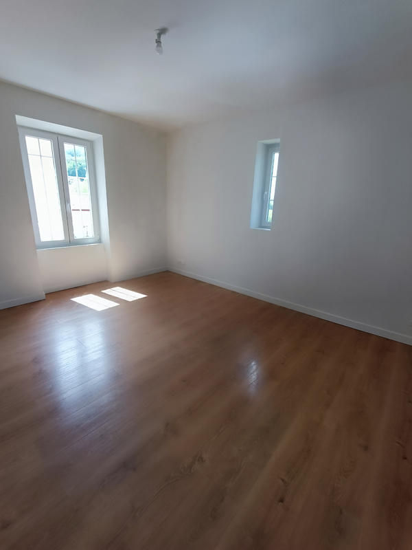 Appartement - 87 m² - 3 pièces