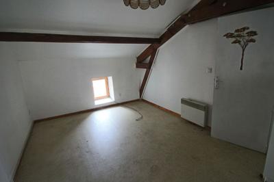 Maison - 187 m² - 9 pièces