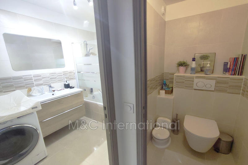 Appartement - 90 m² - 4 pièces