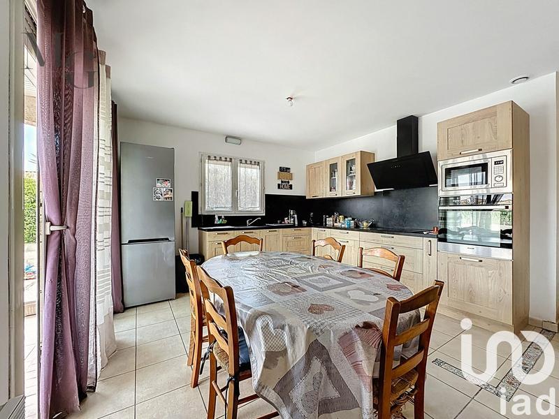 Maison - 94 m² - 4 pièces