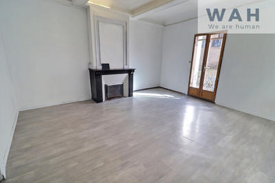 Maison de village - 226 m² - 8 pièces