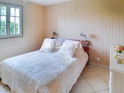 Maison - 111 m² - 5 pièces