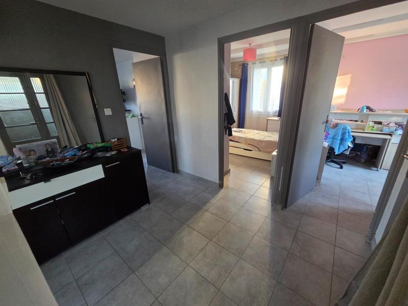 Maison - 83 m² - 5 pièces