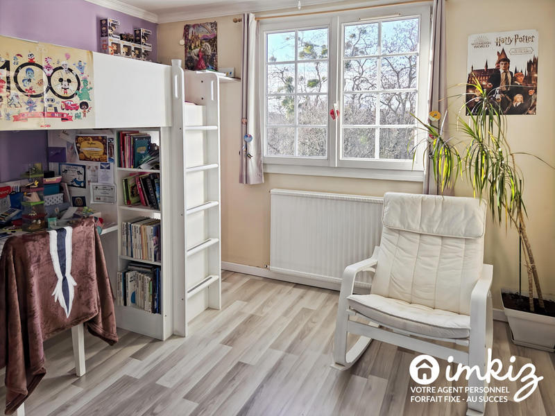 Maison - 121 m² - 6 pièces