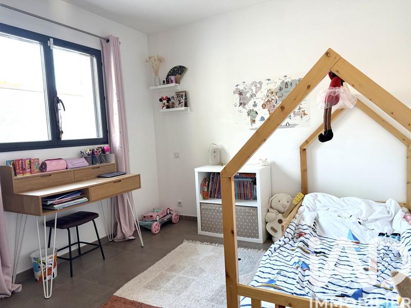 Maison - 95 m² - 4 pièces