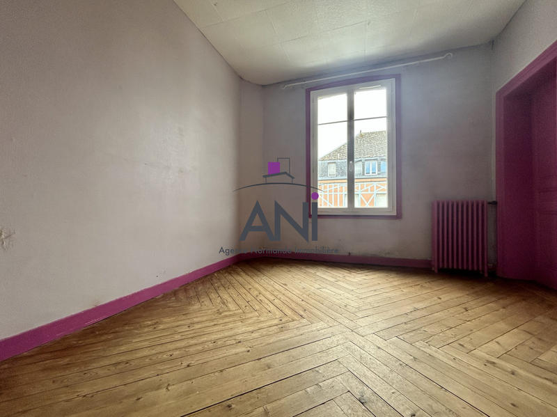 Maison - 270 m² - 11 pièces