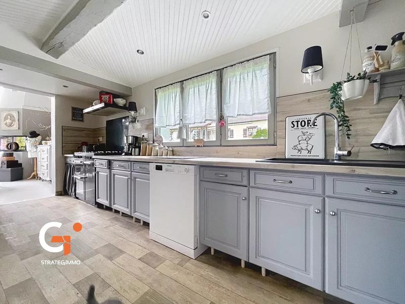 Maison de village - 200 m² - 7 pièces