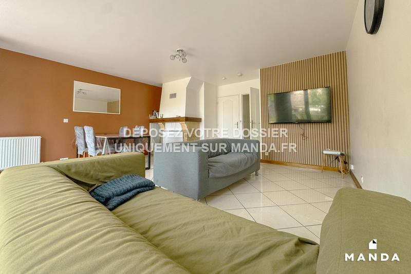 Chambre - 9 m² - 5 pièces