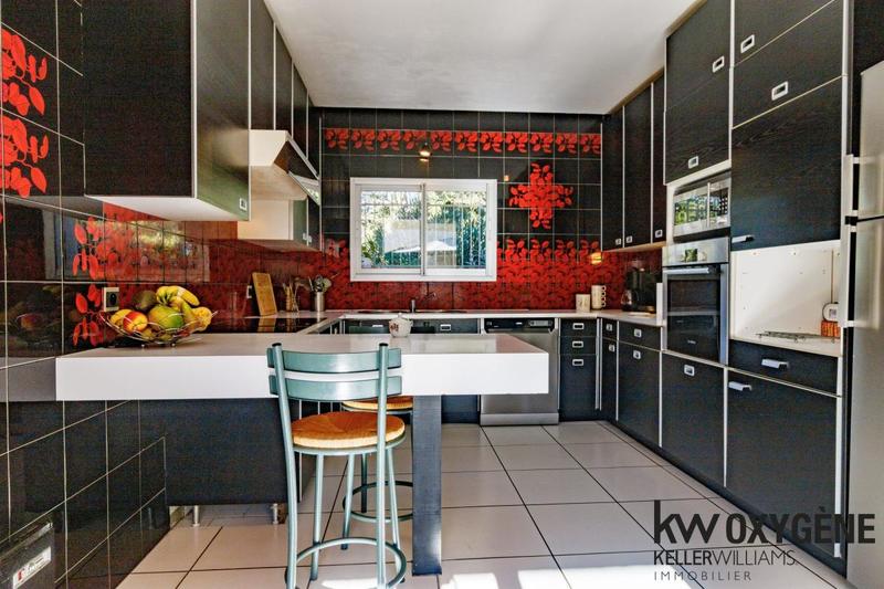 Maison d'architecte - 250 m² - 6 pièces