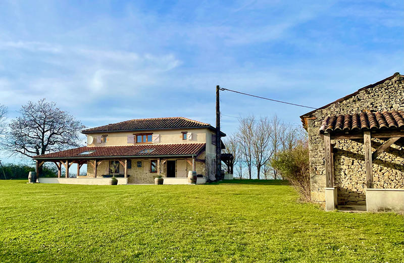 Maison - 130 m² - 4 pièces