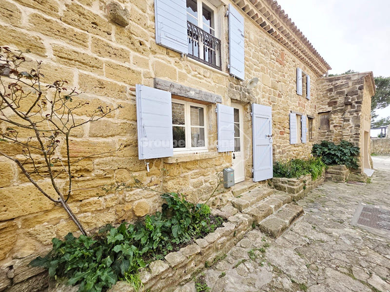 Maison - 101 m² - 4 pièces