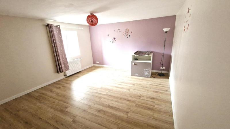 Maison - 204 m² - 10 pièces