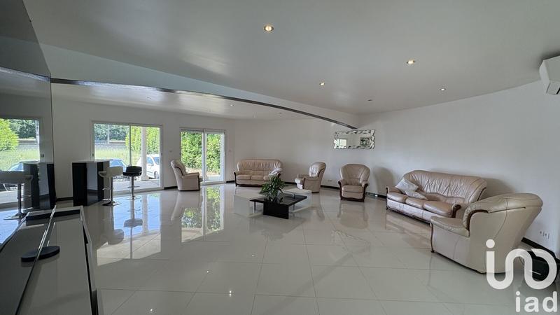 Maison - 265 m² - 6 pièces